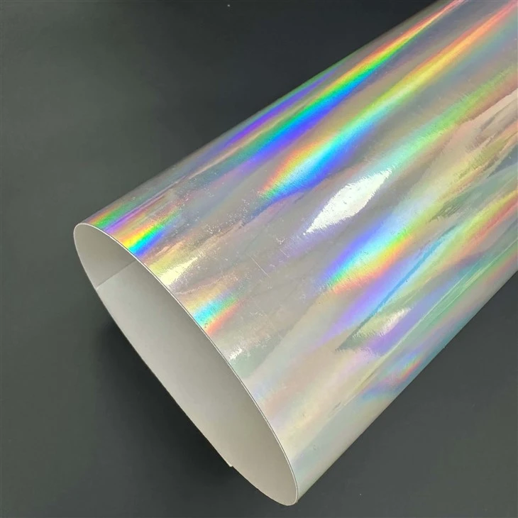 Embolcall de vinil cromat hologràfic